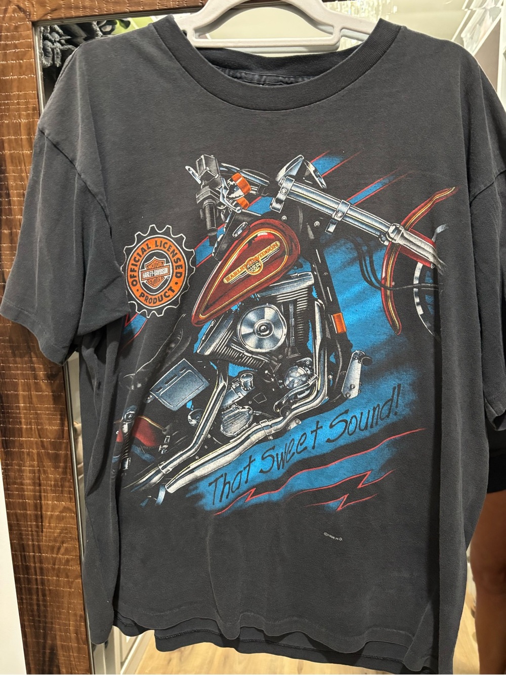 vintage 1996 faded Harley tee
